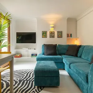 -newly Refurbished- Stylish 5 Minutes From Station W Garden , Brighton United Kingdom